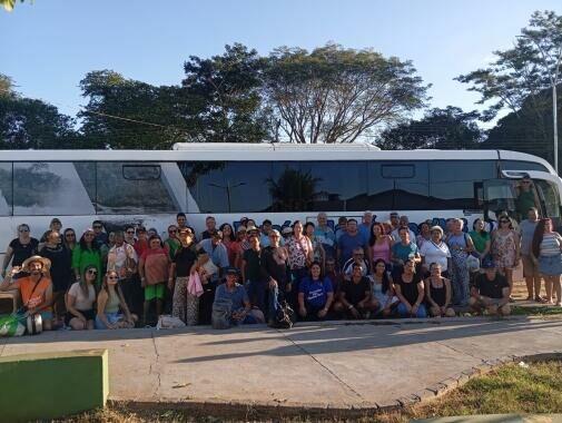 Imagem de compartilhamento para o artigo Idosos de Paraíso das Águas participam de passeio em parque aquático de Lagoa Santa da MS Todo dia
